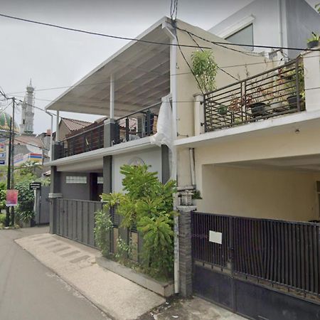 Oyo 91341 D'Phoenix Anggrek Syariah Residence Jakarta Exteriör bild