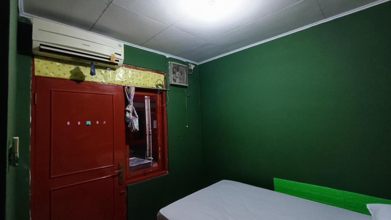Oyo 91341 D'Phoenix Anggrek Syariah Residence Jakarta Exteriör bild