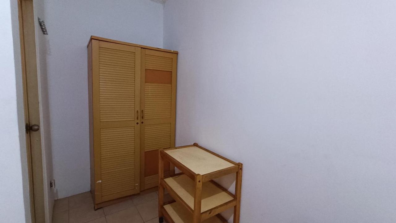 Oyo 91341 D'Phoenix Anggrek Syariah Residence Jakarta Exteriör bild